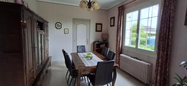 Maison spacieuse de 7 pièces à vendre à Levignen - Rare sur le marché !