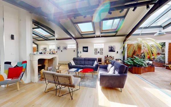 Maison à vendre    4 pièces • 241,56 m2 Asnières-sur-Seine