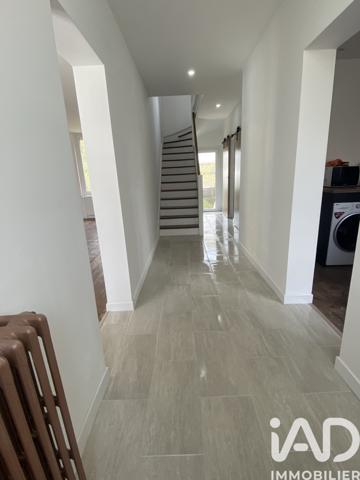 Maison à vendre 5 pièces 116 m² Sainte-Savine