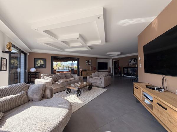 Maison moderne 205m2