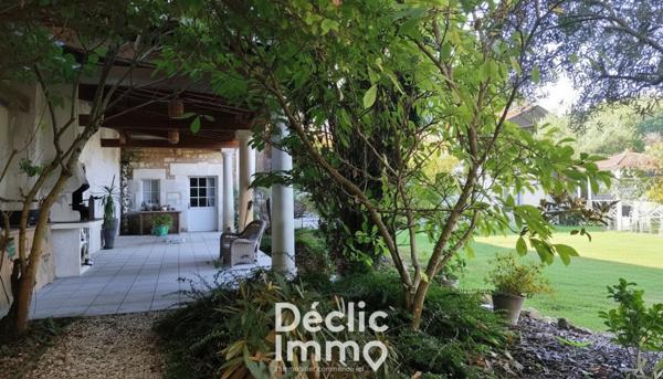 Vente maison de caractère Jarnac, 162m² 4 pièces 265 000€ avec garage