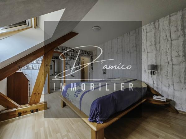 Maison individuelle de prestige 337 m² avec parc arboré de 3800 m² à Avesnes-les-Aubert