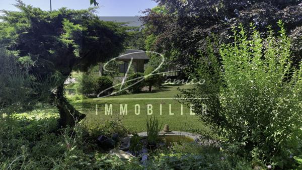 Maison individuelle de prestige 337 m² avec parc arboré de 3800 m² à Avesnes-les-Aubert