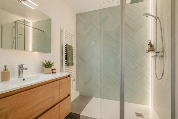 Appartement à vendre 4 pièces SAINTE FOY LES LYON (69)