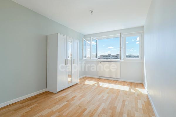 Appartement à vendre 4 pièces SAINTE FOY LES LYON (69)