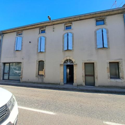 A VENDRE IMMEUBLE 2 APPARTEMENTS + 2 LOCAUX COMMERCIAUX