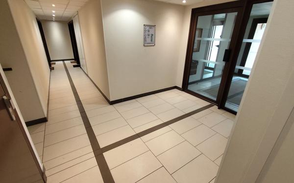 Appartement à vendre    2 pièces •  Sorgues