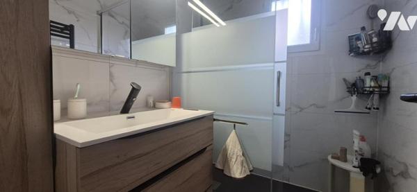 MAISON PLAIN PIED - 3 CHAMBRES - GARAGE