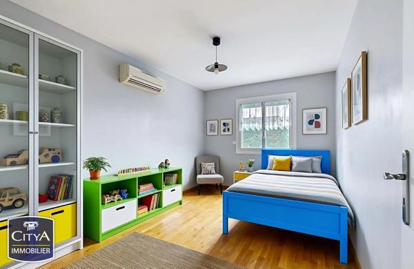 Maison à vendre 5 pièces 108m² Sainte-Foy-lès-Lyon (69110)