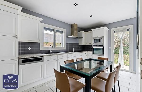 Maison à vendre 5 pièces 108m² Sainte-Foy-lès-Lyon (69110)