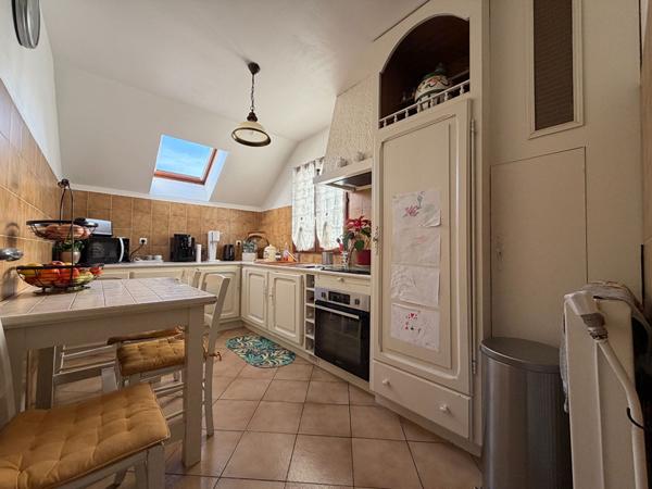 A Vendre Maison Lagny Sur Marne 8 pièce(s) 175 m2,jardin et garage.