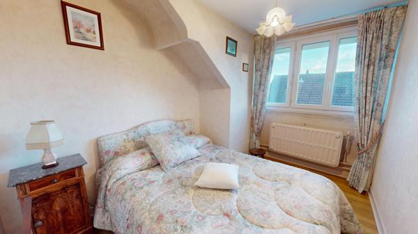 Maison Nevers 3 pièce(s) 90 m2