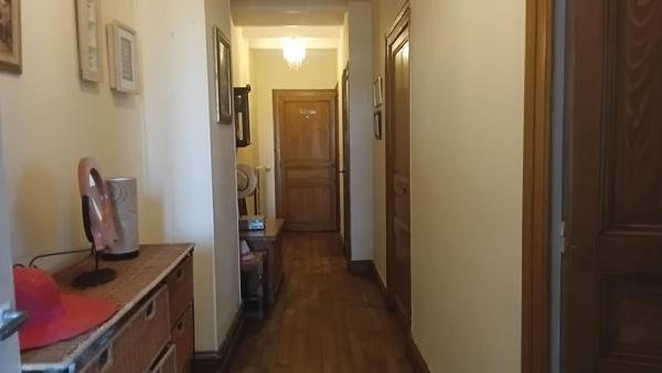 Maison de bourg et terrain