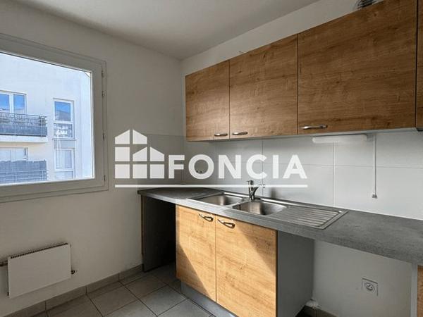 Location Appartement 2 pièces 53.1 m² - 2 RUE ANGELA DAVIS Goussainville 95190