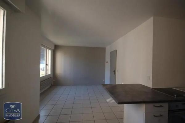 Location appartement 1 pièce de 27.81m²