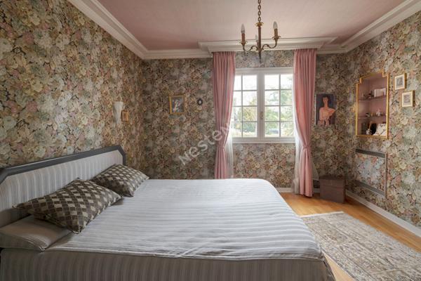 Maison Mordelles 151 m² / type 7 / 5 chambres / jardin et sous sol enterré