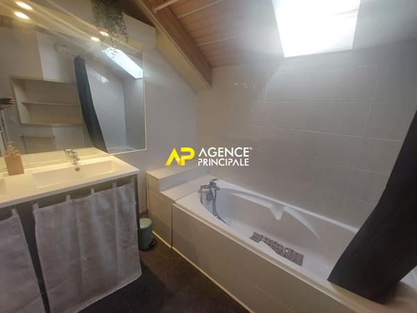 Appartement 3 pièce(s) €257 250 ** - Référence 4374