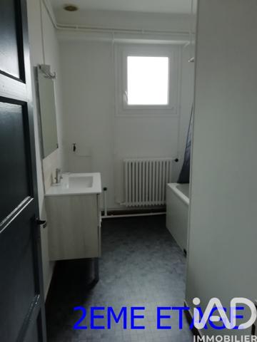 Immeuble à vendre 9 pièces 178 m² Chabanais