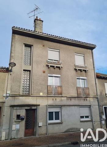 Immeuble à vendre 9 pièces 178 m² Chabanais