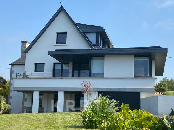 Maison d'architecte vue mer