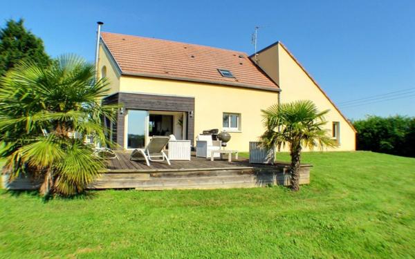 Maison à vendre    5 pièces •  Arnay-le-Duc