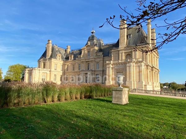 Un havre de paix dans le PARC à 15 mn à pied de la gare : Maison de famille 259 m²