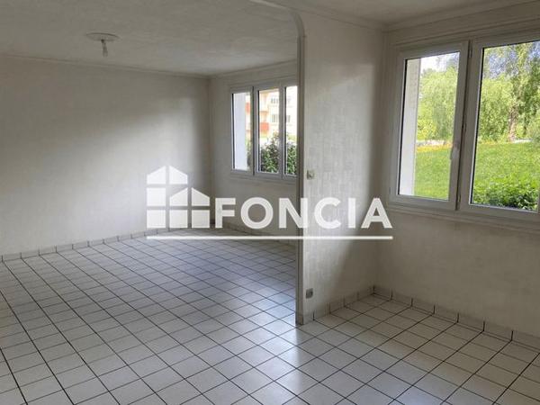 Location Appartement 4 pièces 83.06 m² - 31 RESIDENCE DU PUY GARNIER Angers 49100