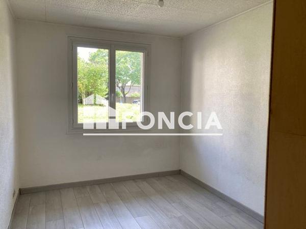 Location Appartement 4 pièces 83.06 m² - 31 RESIDENCE DU PUY GARNIER Angers 49100