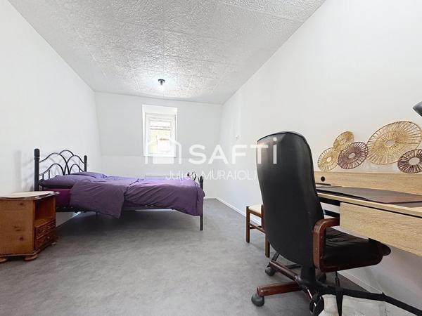 Appartement 123 m² rénové – 5 chambres