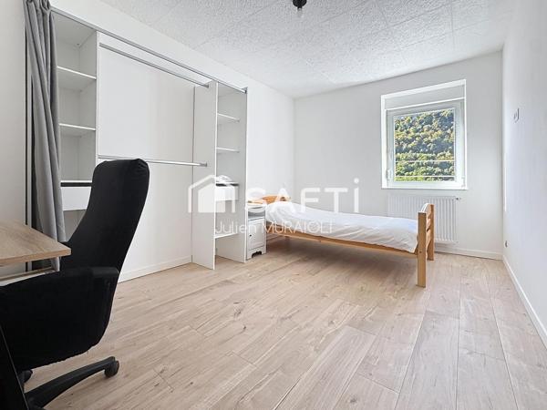 Appartement 123 m² rénové – 5 chambres