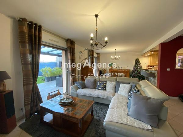 Maison à VIRE NORMANDIE, 14500 - 6 pièces 158m²