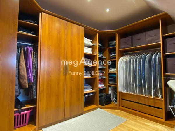 Maison à VIRE NORMANDIE, 14500 - 6 pièces 158m²