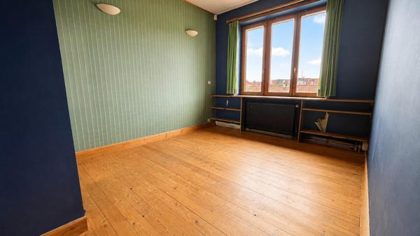 GRANDE MAISON FAMILIALE • LILLE JARDIN DES PLANTES • 200 m² • JARDIN 425 m²