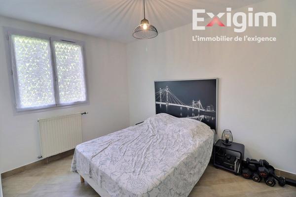 Maison avec jardin et garage - 07300 Saint Jean De Muzols