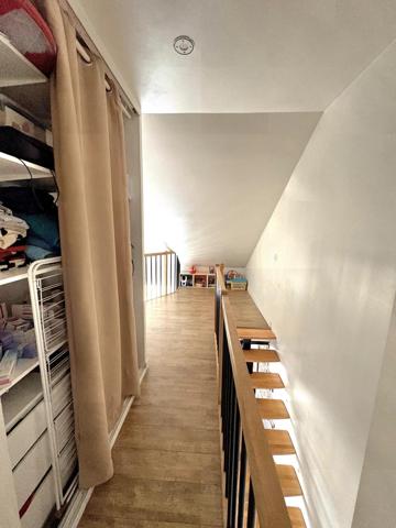 appartement 3 pièces avec 1 box au sous sol dans un quartier calme et proche écoles