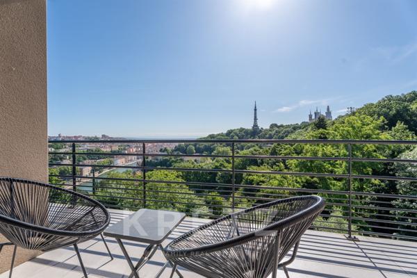 LYON 5ᵉ – PROPRIÉTÉ D'EXCEPTION AVEC VUE PANORAMIQUE SUR FOURVIÈRE ET LA SAÔNE