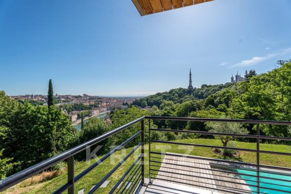 LYON 5ᵉ – PROPRIÉTÉ D'EXCEPTION AVEC VUE PANORAMIQUE SUR FOURVIÈRE ET LA SAÔNE