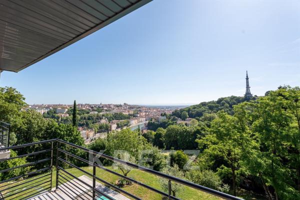LYON 5ᵉ – PROPRIÉTÉ D'EXCEPTION AVEC VUE PANORAMIQUE SUR FOURVIÈRE ET LA SAÔNE