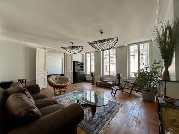 Appartement meublé Nancy 3 pièce(s) 102.56 m2 - HYPER CENTRE