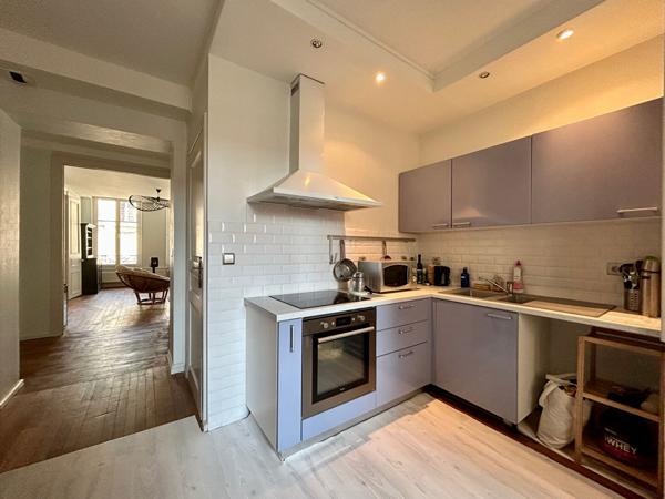 Appartement meublé Nancy 3 pièce(s) 102.56 m2 - HYPER CENTRE