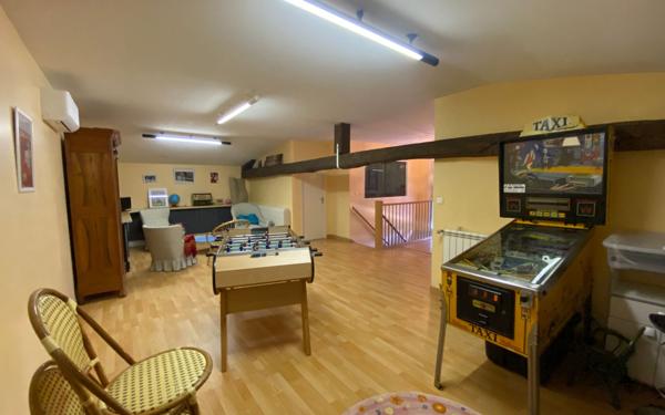 Maison à vendre    6 pièces •  Réalville