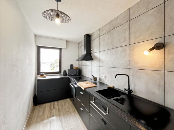 Appartement 3 pièces à vendre à Mérignac Peychotte - Ascenseur , Tram A, parking,