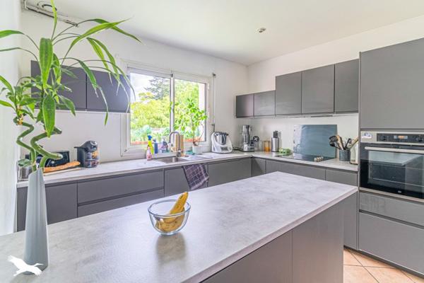 Maison à vendre 649 000 € Bordeaux 6 p 135 m² DPE C
