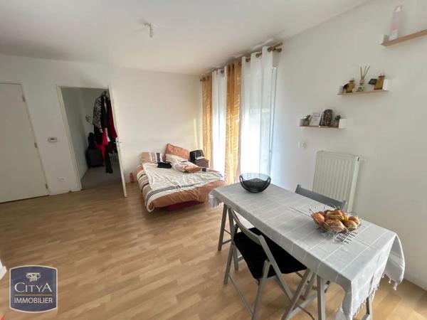 Appartement à louer 2 pièces 46.08m² Rouen (76000)