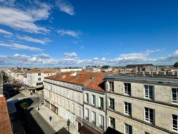 Appartement d’Exception avec Terrasse Panoramique et Accès Privatif - 160 m² Carrez