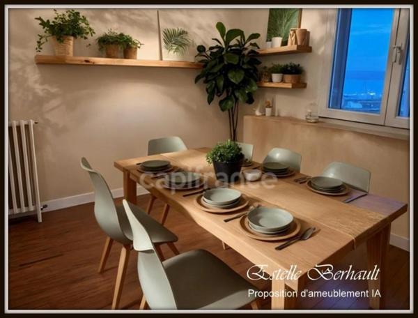 Dernier étage avec panorama unique sur le port de Brest