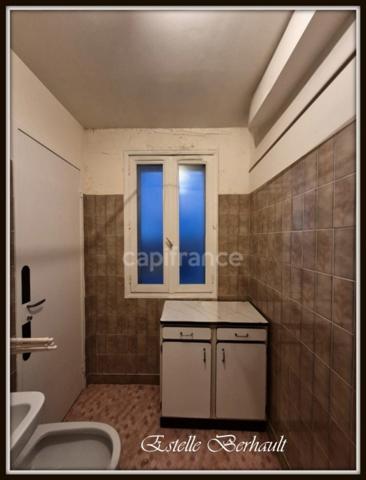 Dernier étage avec panorama unique sur le port de Brest