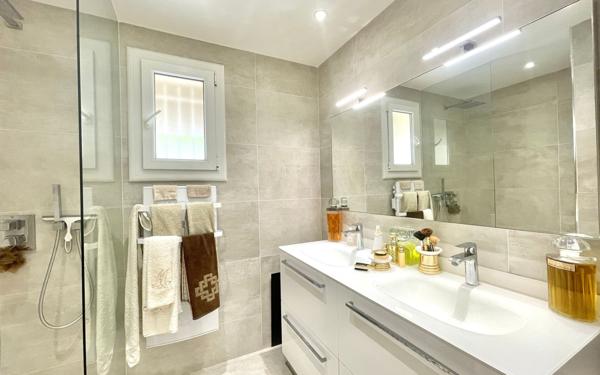 Maison à vendre    4 pièces • 120 m2 La Colle-sur-Loup