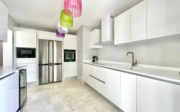 Maison à vendre    4 pièces • 120 m2 La Colle-sur-Loup