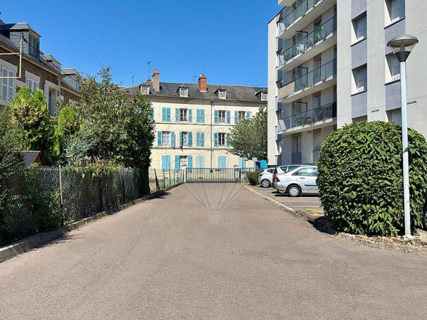 Stationnement à vendre - Nevers, Nièvre - 58